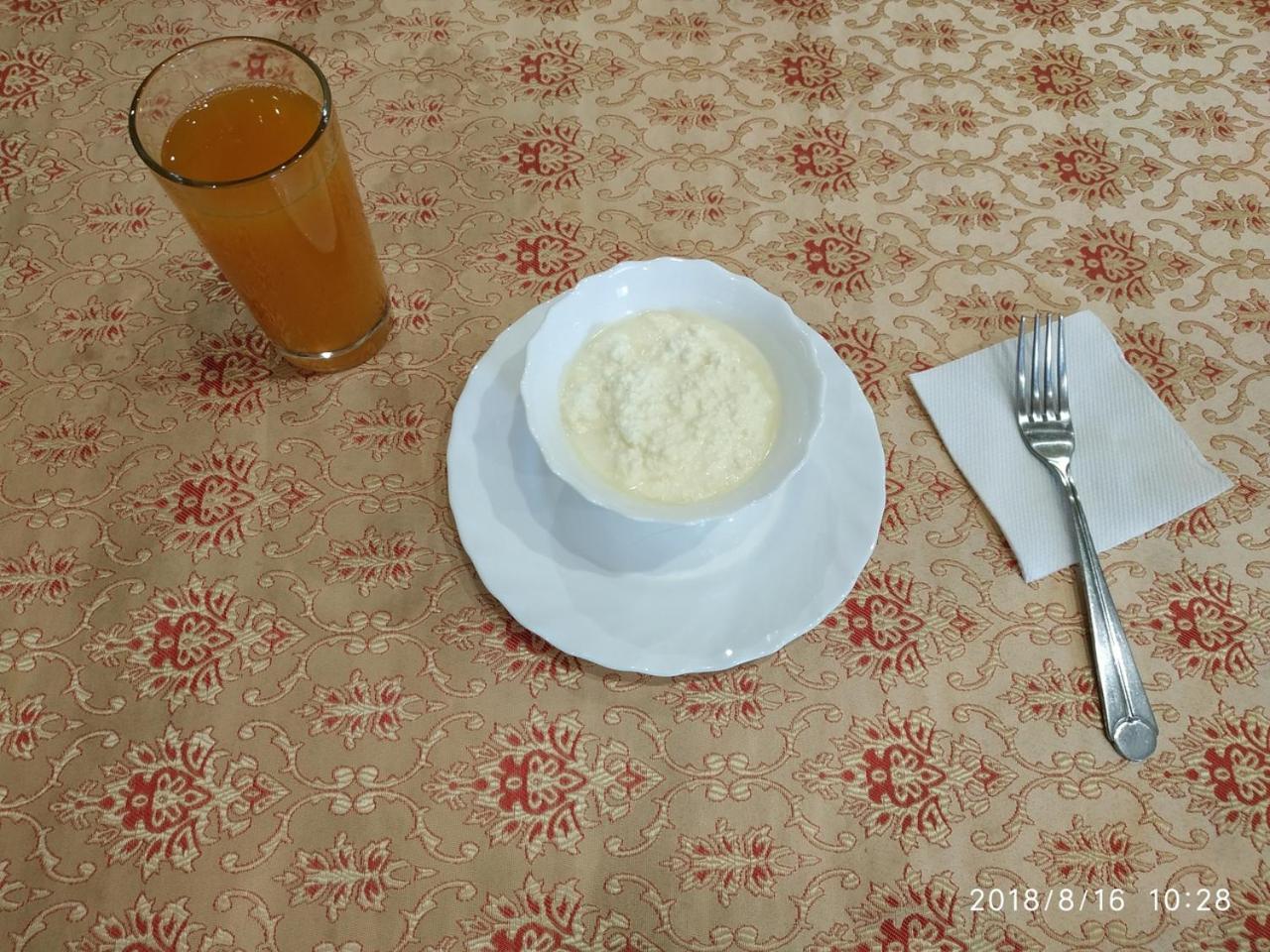 Ceasar Hotel Mykolajiv Buitenkant foto